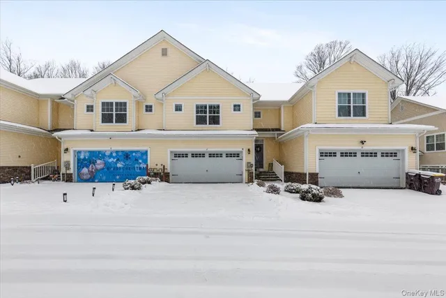 $525,000 | 17 Woodrose Court, Middletown, NY 10940