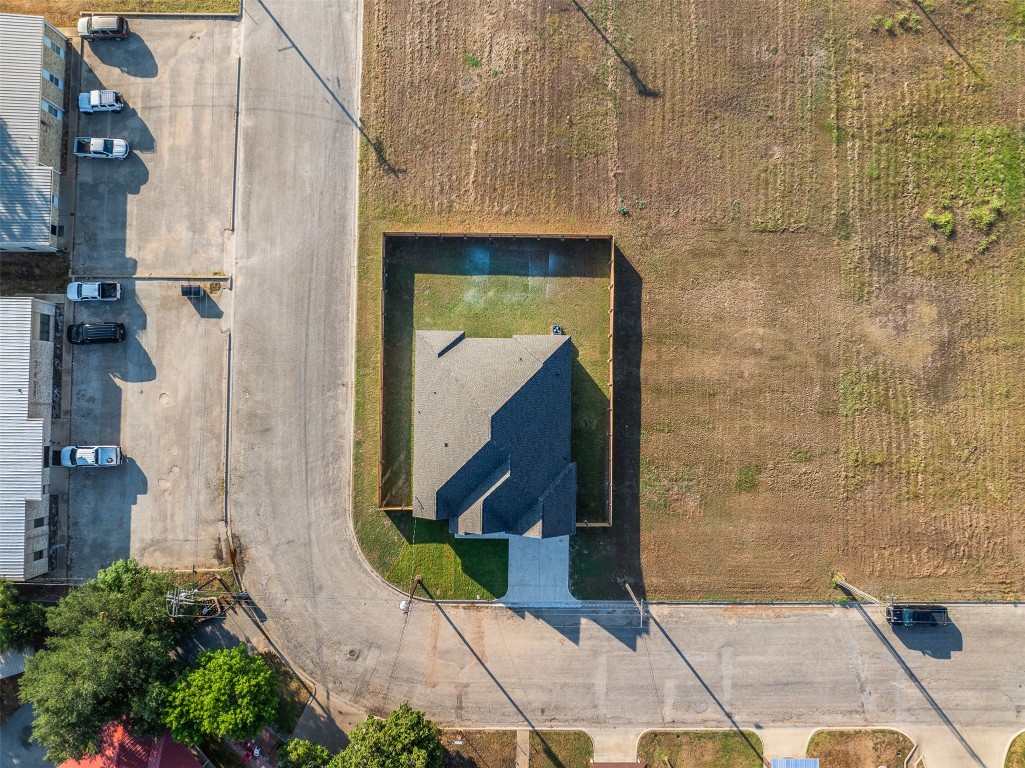 340 Cactus Street Giddings, TX 78942 - Photo 29 of 37 Aerial view