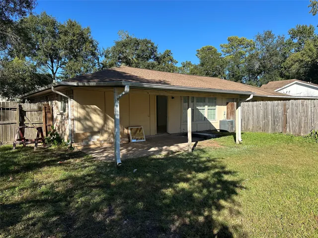 $1,200 | 22195 East Martin Drive, Unit 4A, Porter, TX 77365