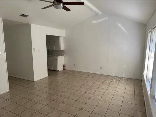 $1,200 | 22195 East Martin Drive, Unit 4A, Porter, TX 77365