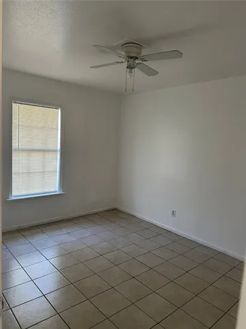 $1,200 | 22195 East Martin Drive, Unit 4A, Porter, TX 77365