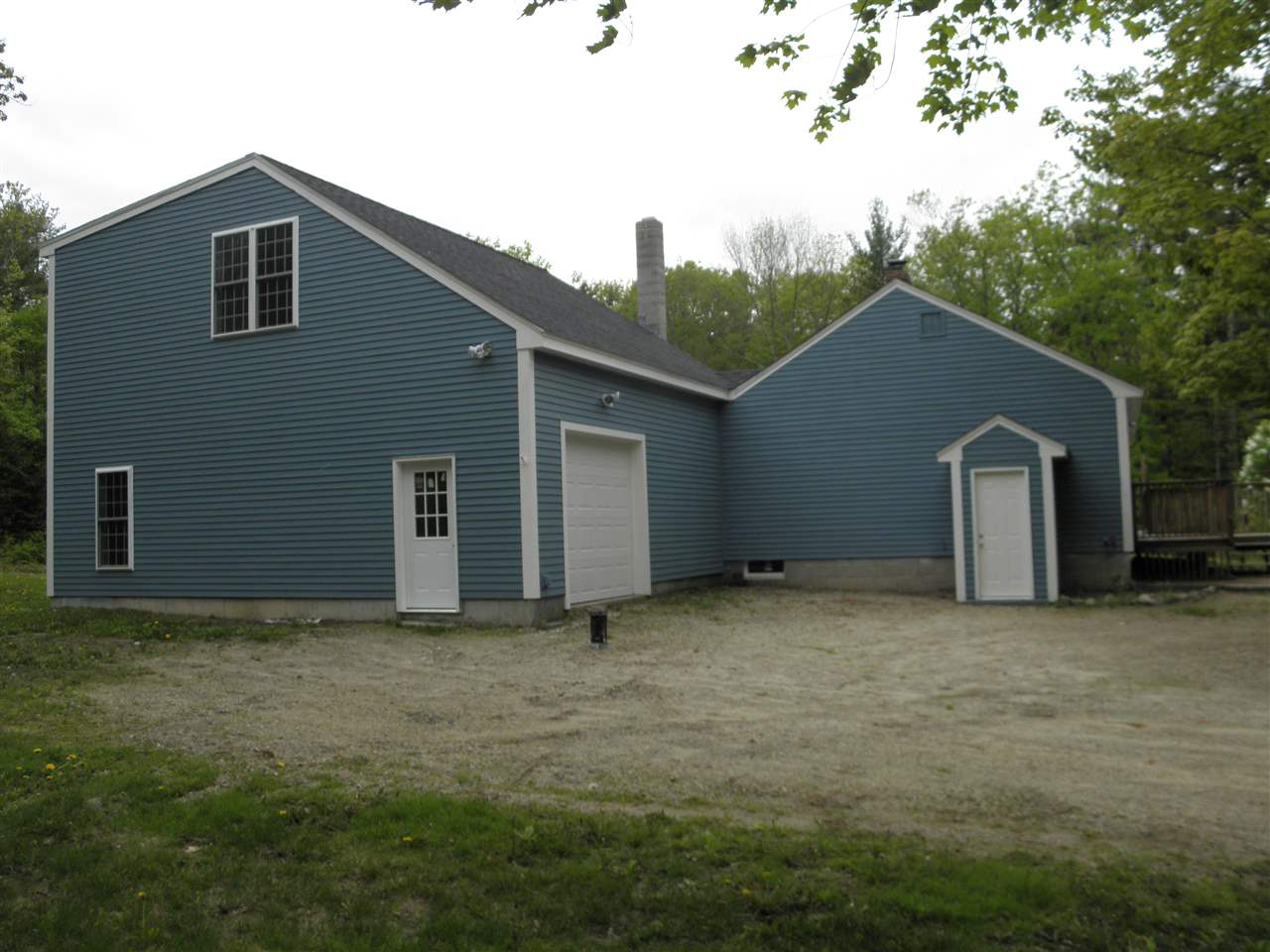 9 Morrison Road Raymond, NH 03077 - Photo 9 of 14 Gallery Image 9