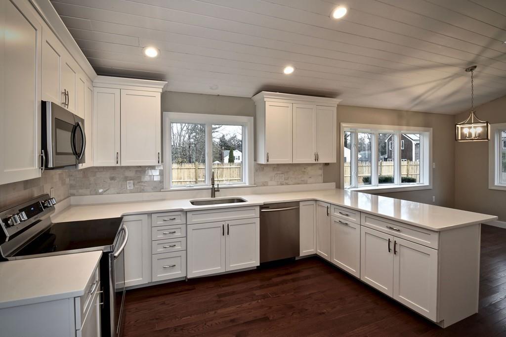 11 Savoy Road Hamilton, MA 01982 - Photo 5 of 21 Gallery Image 5