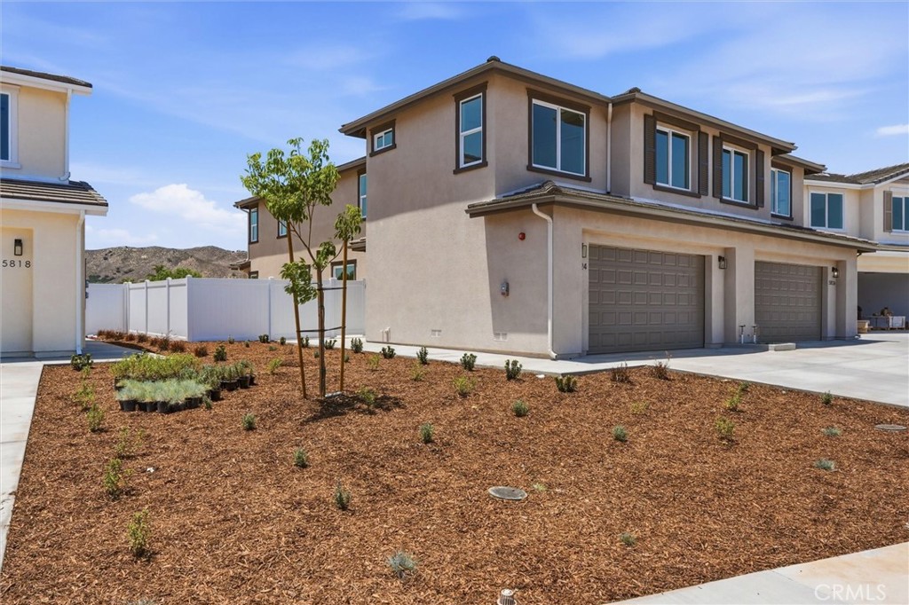 5868 Persepolis Court Riverside, CA 92505 - Photo 2 of 39 Gallery Image 2