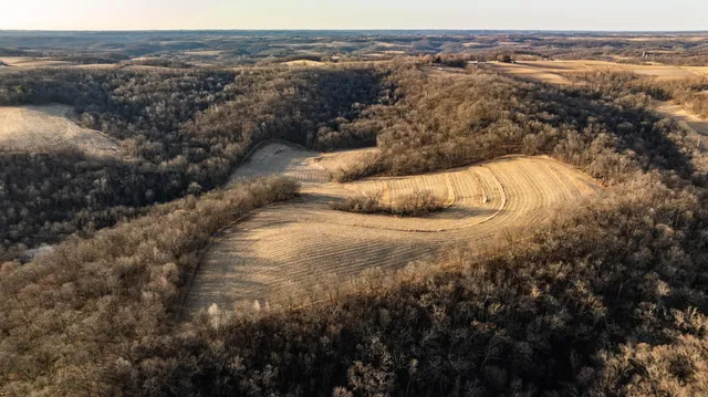 $1,274,999 | 54008 Valentine Lane, Wauzeka, WI 53826