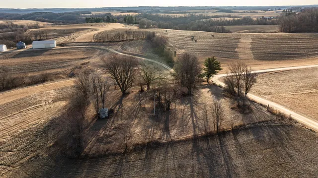 $1,274,999 | 54008 Valentine Lane, Wauzeka, WI 53826