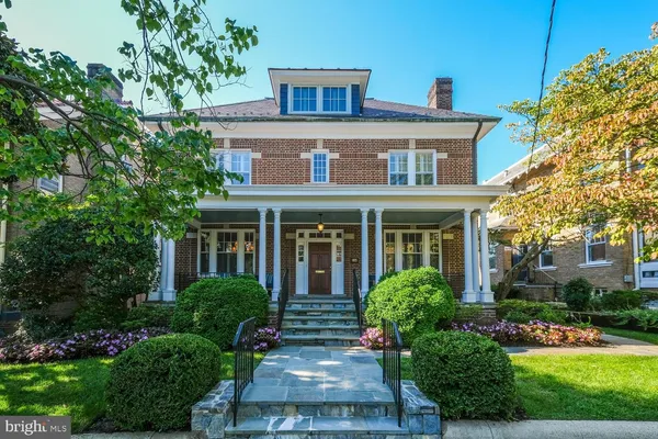 $2,200,000 | 1606 Varnum Street Northwest, Washington, DC 20011