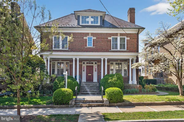 $2,200,000 | 1606 Varnum Street Northwest, Washington, DC 20011