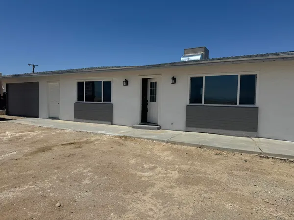 $255,000 | 1170 Harvard Avenue, Thermal, CA 92274
