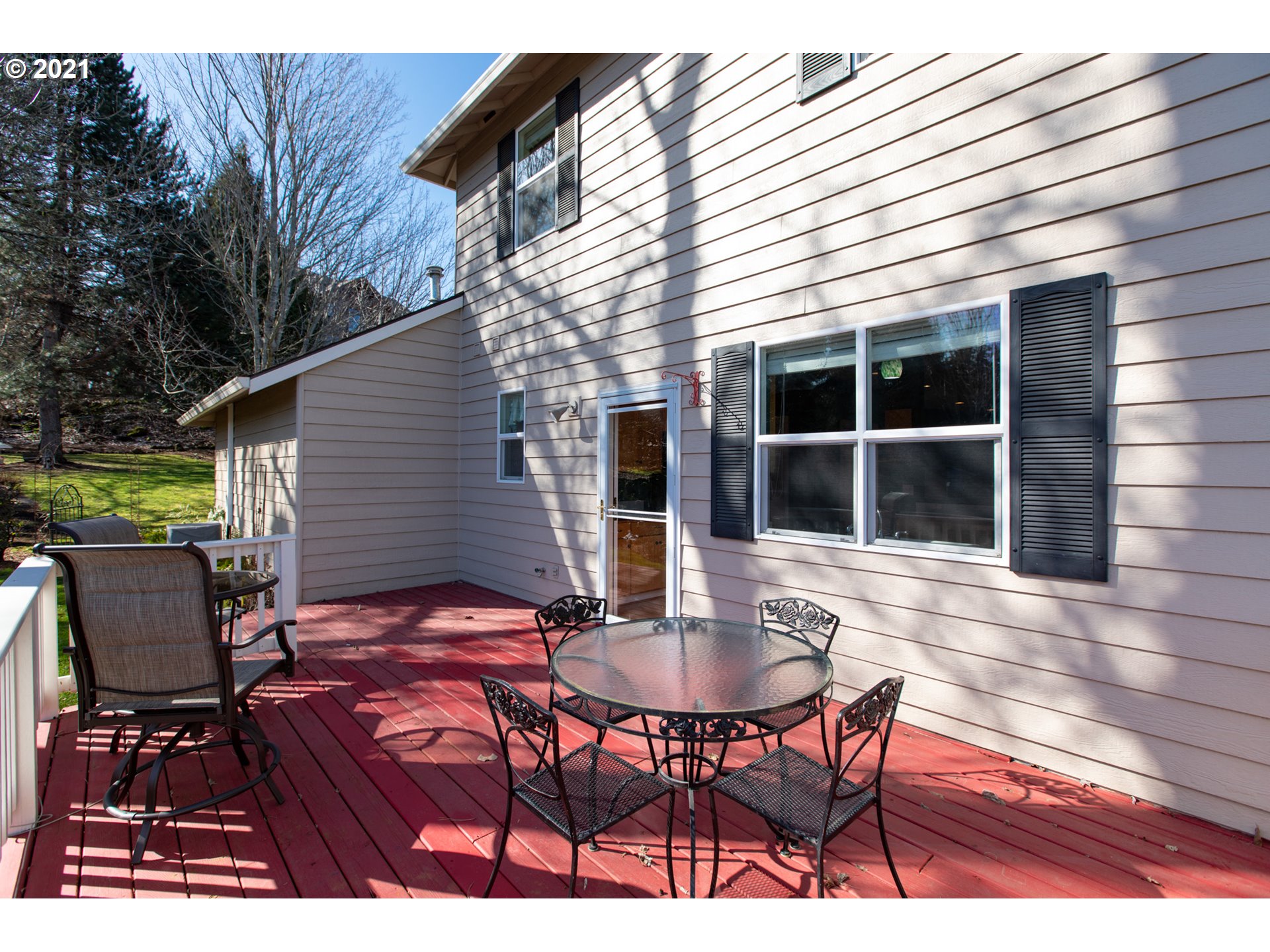 611 Ridgeview Court Hood River, OR 97031 - Photo 17 of 32 Gallery Image 17