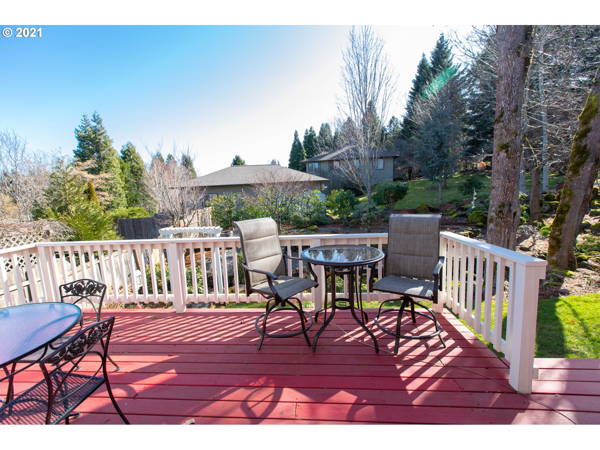 611 Ridgeview Court Hood River, OR 97031 - Photo 18 of 32 Gallery Image 18