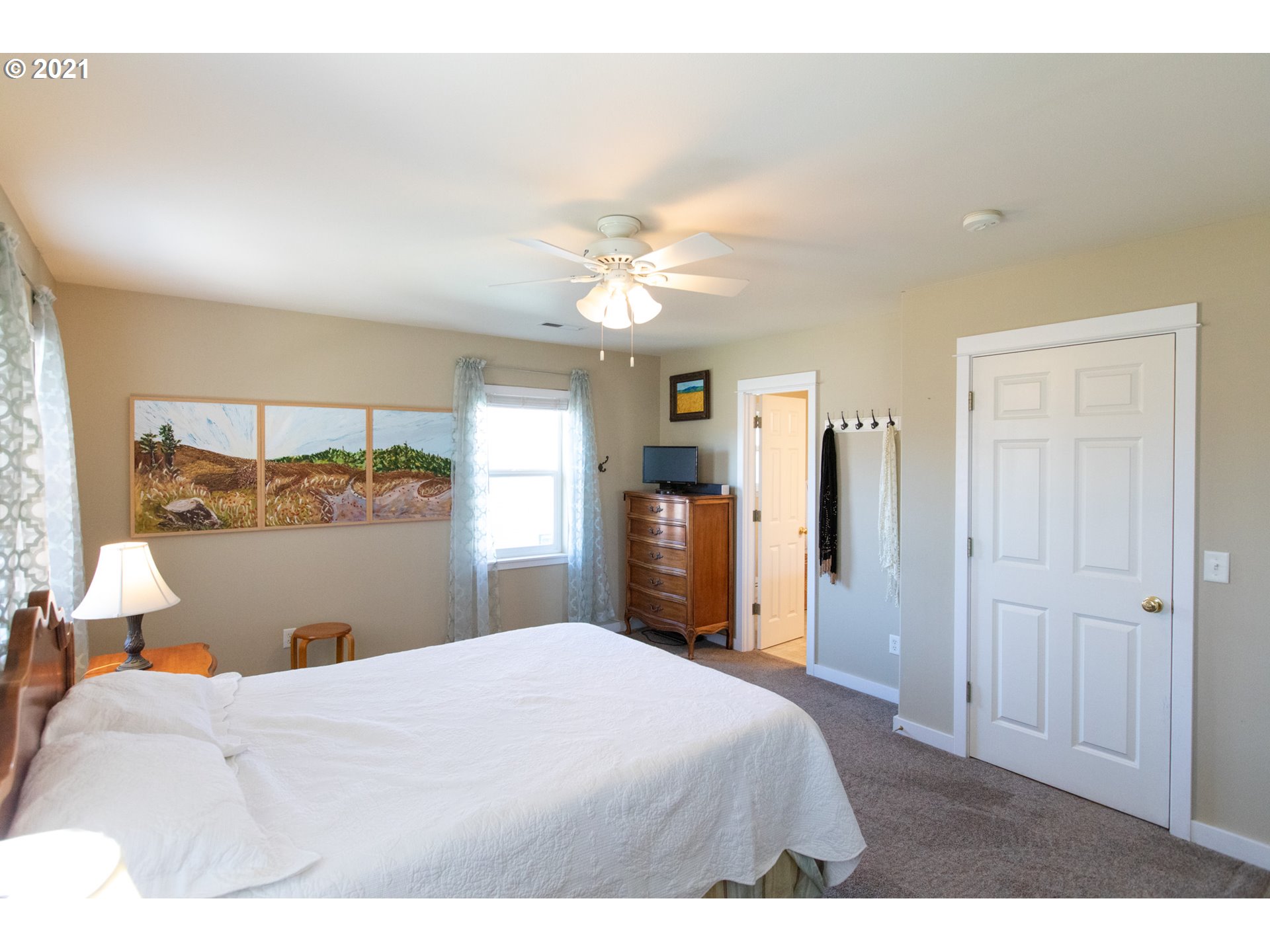 611 Ridgeview Court Hood River, OR 97031 - Photo 24 of 32 Gallery Image 24