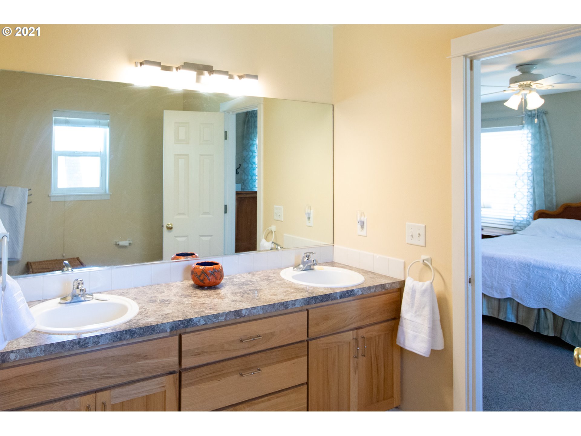 611 Ridgeview Court Hood River, OR 97031 - Photo 26 of 32 Gallery Image 26