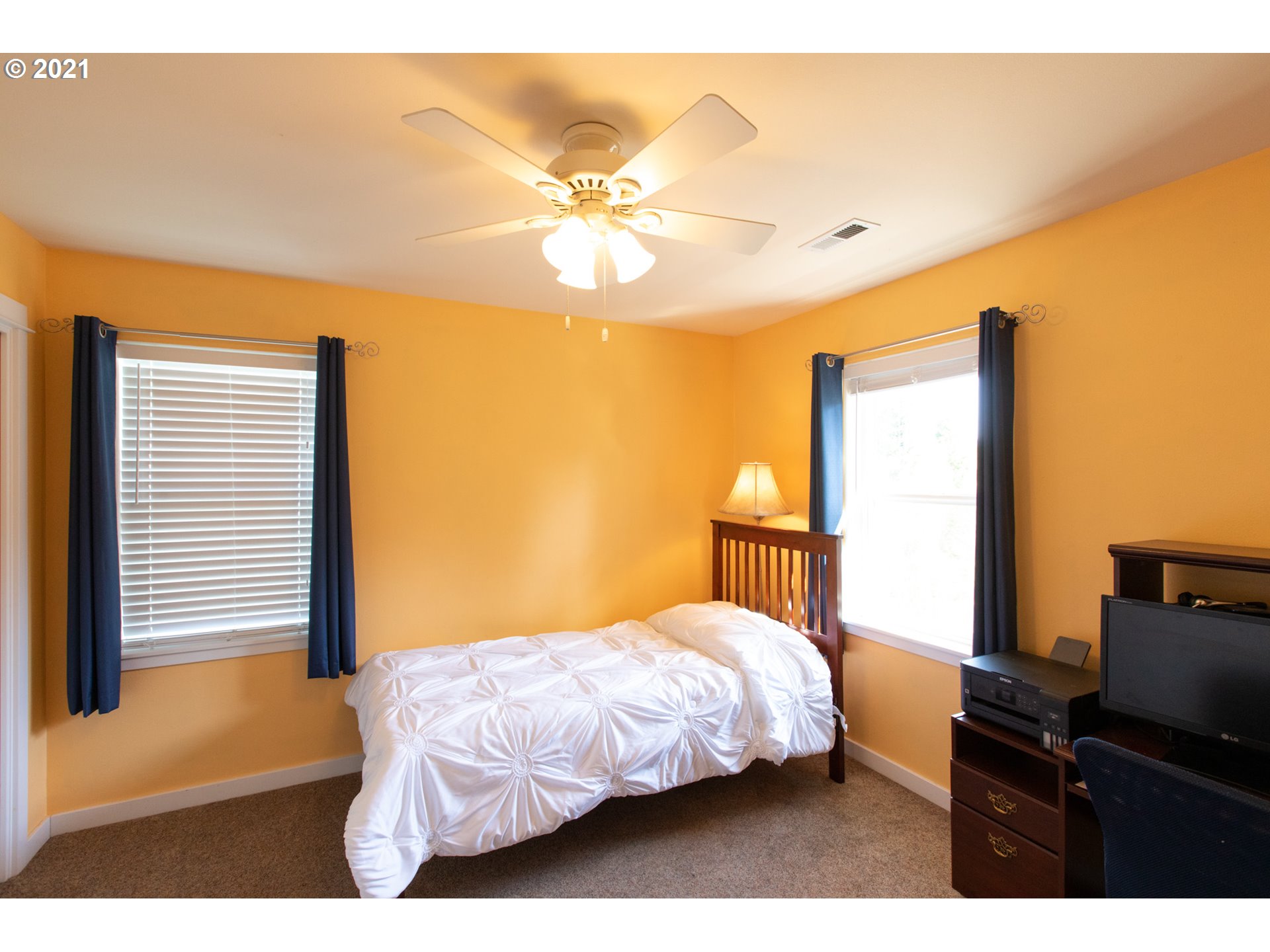 611 Ridgeview Court Hood River, OR 97031 - Photo 29 of 32 Gallery Image 29