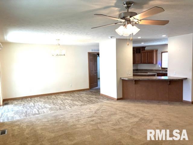 2800 Vía Rosso, Unit 603 Springfield, IL 62703 - Photo 14 of 44