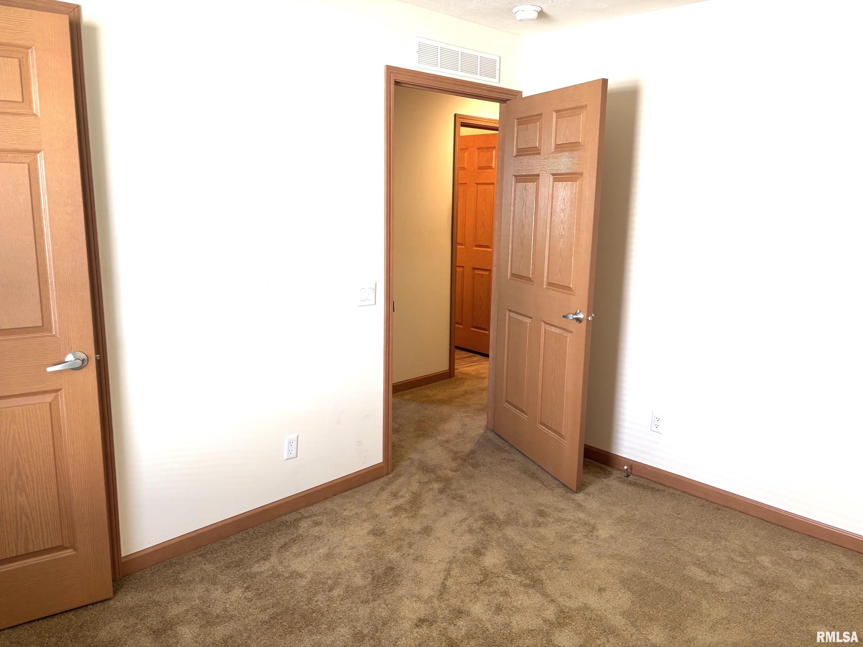 2800 Vía Rosso, Unit 603 Springfield, IL 62703 - Photo 38 of 44