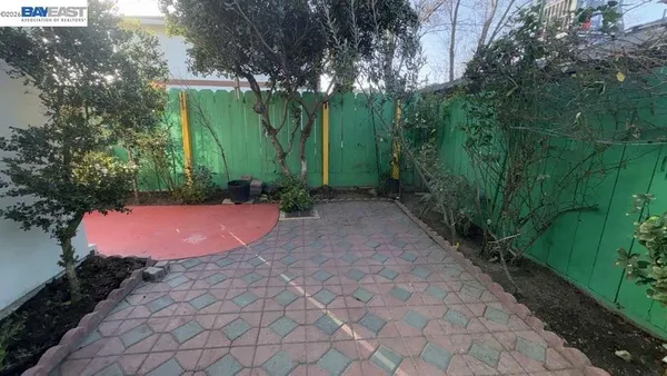 a view of livingroom with washer and dryer