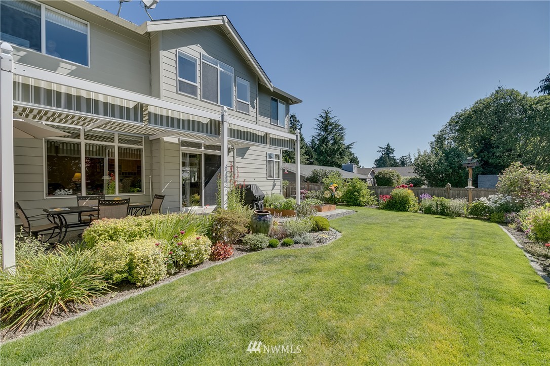 1532 172nd Street Southeast Bothell, WA 98012 - Photo 4 of 25