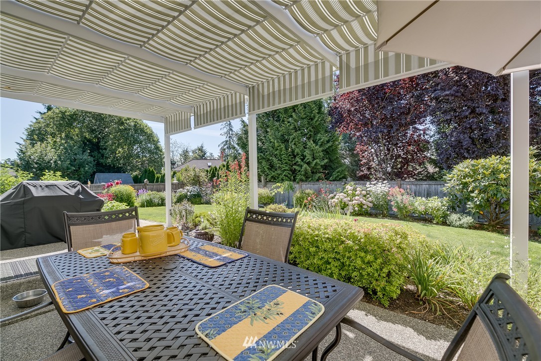 1532 172nd Street Southeast Bothell, WA 98012 - Photo 5 of 25