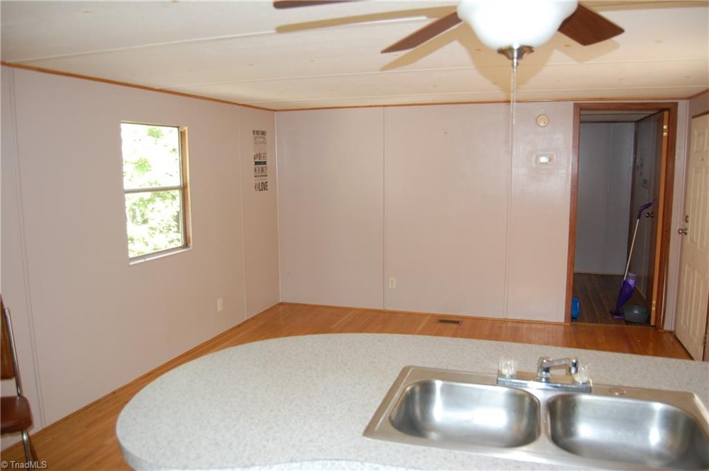 130 Ridge Top Lane Dobson, NC 27017 - Photo 10 of 22 Gallery Image 10