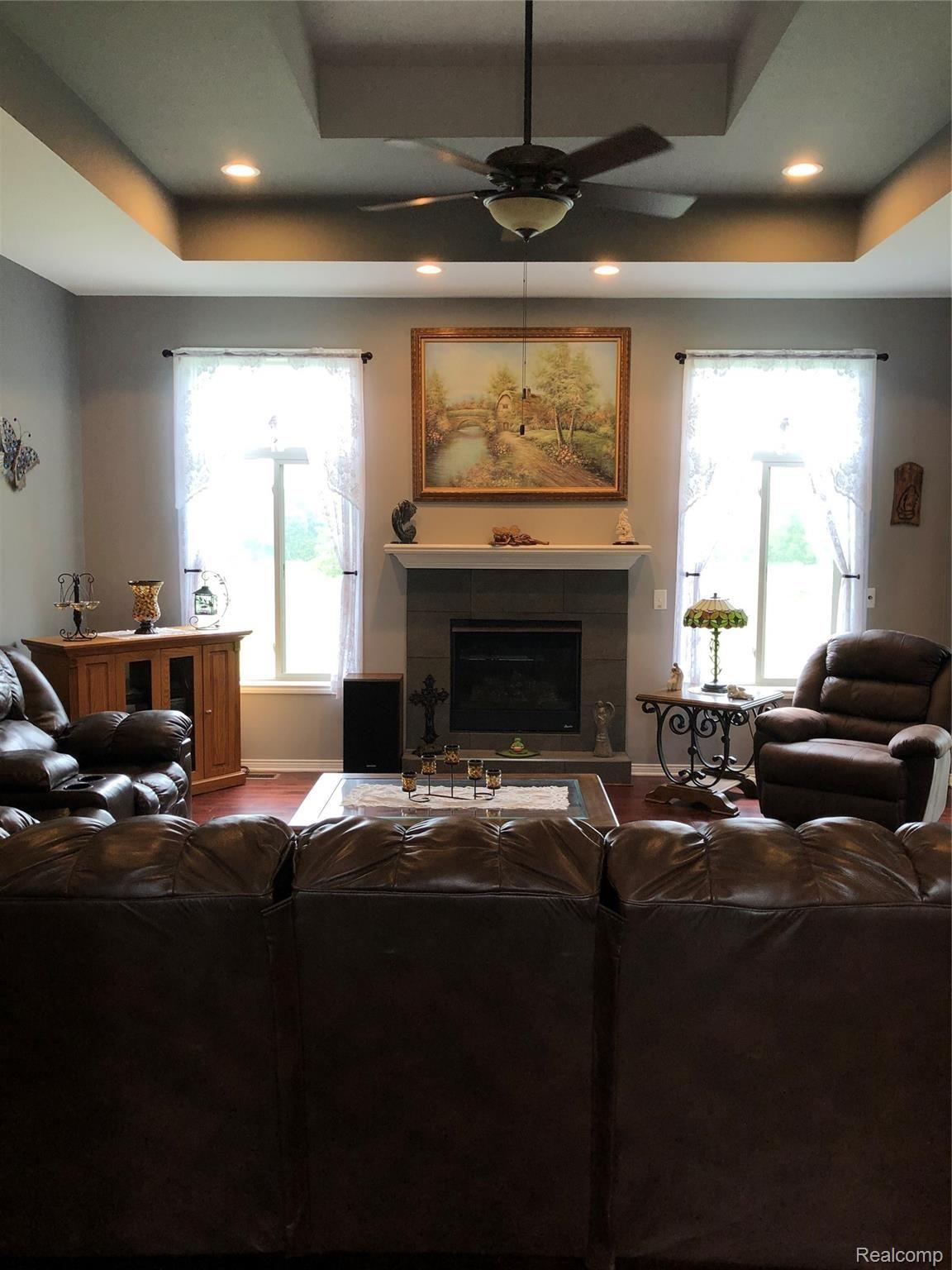 4960 Glover Road Almont, MI 48003 - Photo 16 of 35 Spacious great room provides plenty of natural daylight as well as recessed lights