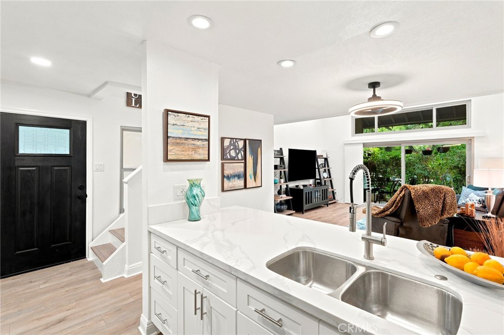 7890 East Spring Street, Unit 5L Long Beach, CA 90815 - Photo 9 of 48