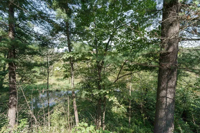 $325,000 | 6927 North Harris, Westfield, WI 53964