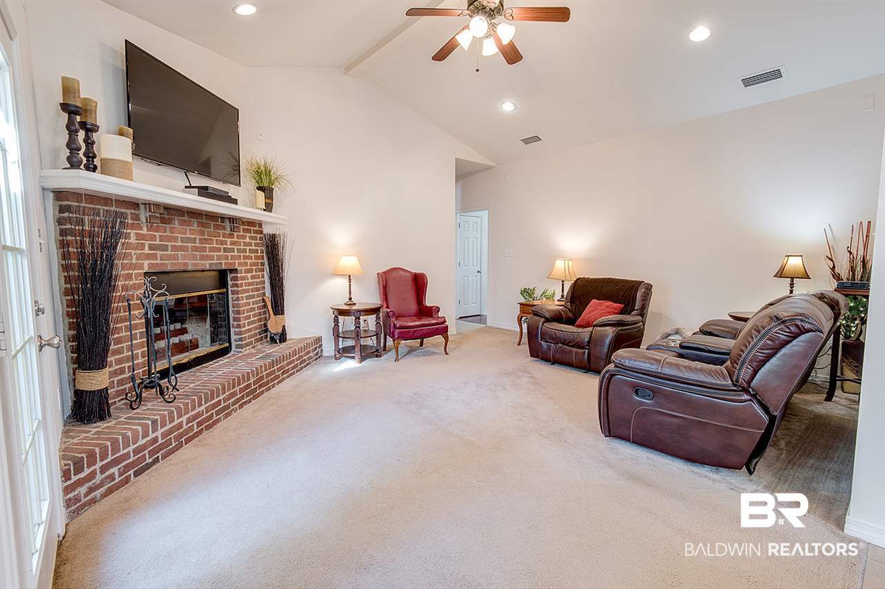 15612 Beasley Road Foley, AL 36535 - Photo 10 of 31