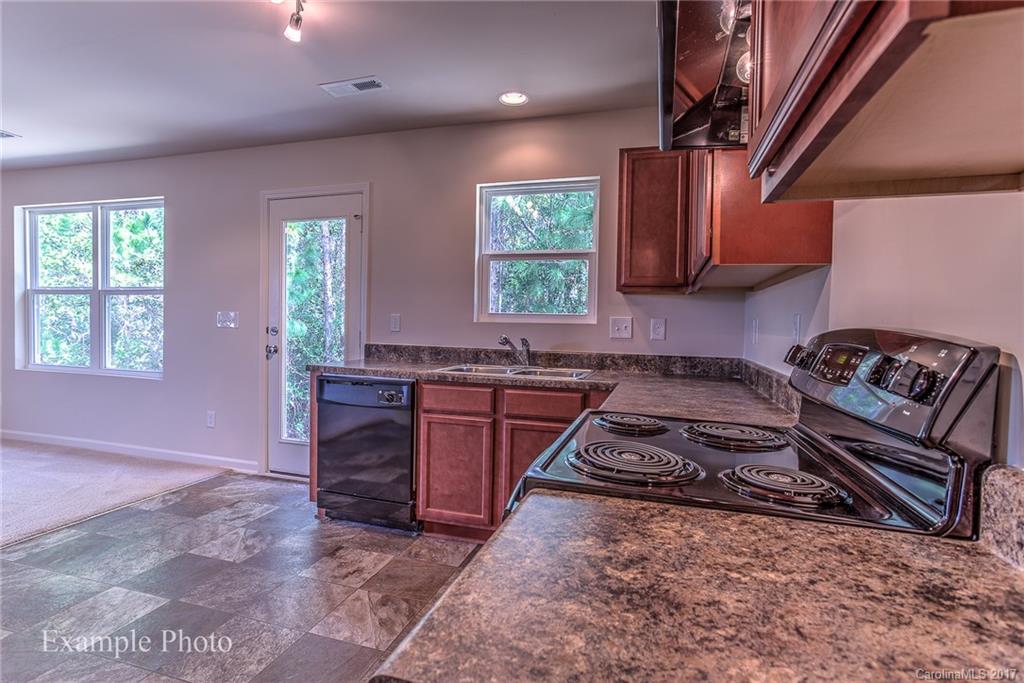 2149 Gunnars Ridge Road, Unit 22 Lancaster, SC 29720 - Photo 11 of 24