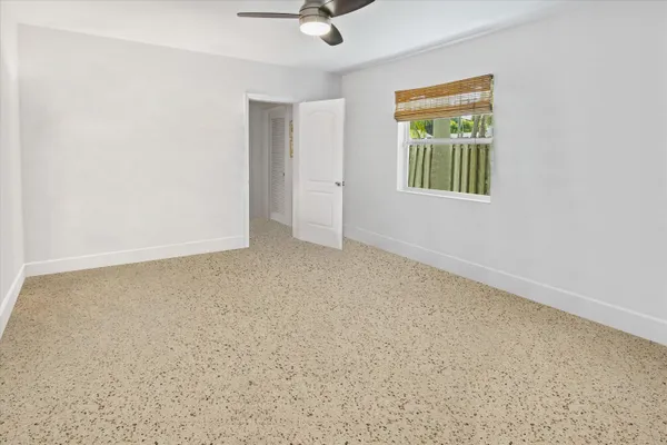 $5,995 | 202 32nd Street, West Palm Beach, FL 33407