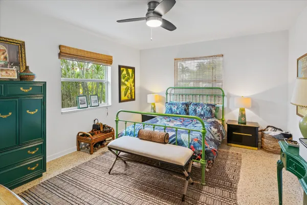 $5,995 | 202 32nd Street, West Palm Beach, FL 33407