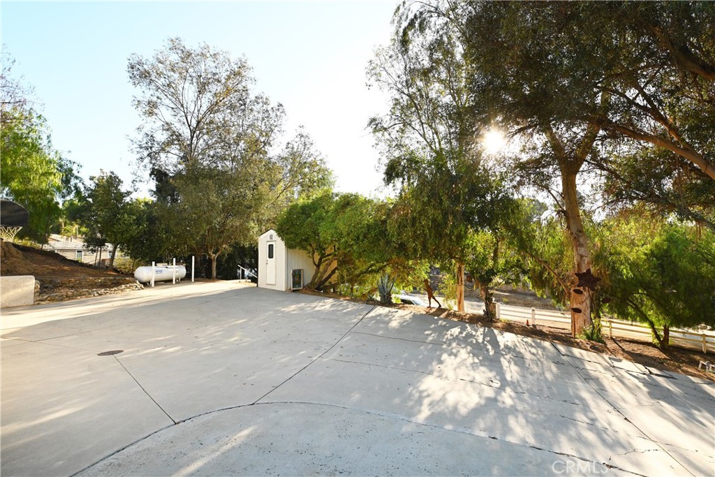 17371 Mockingbird Canyon Road Riverside, CA 92504 - Photo 70 of 73