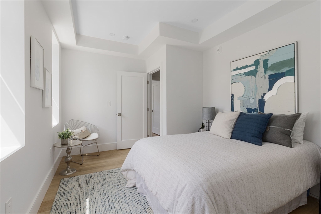 24 Auburn Street, Unit PH Brookline, MA 02446 - Photo 16 of 23