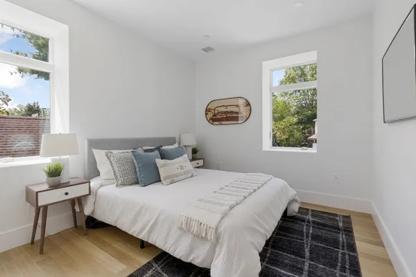$2,800,000 | 24 Auburn Street, Unit 3, Brookline, MA 02446