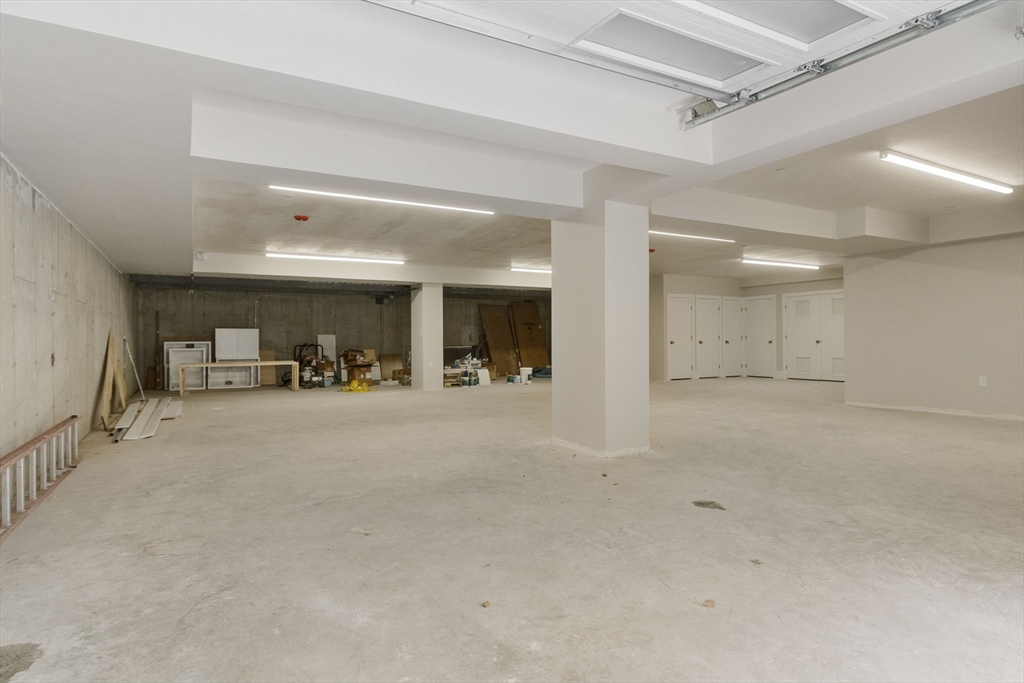 24 Auburn Street, Unit PH Brookline, MA 02446 - Photo 21 of 23