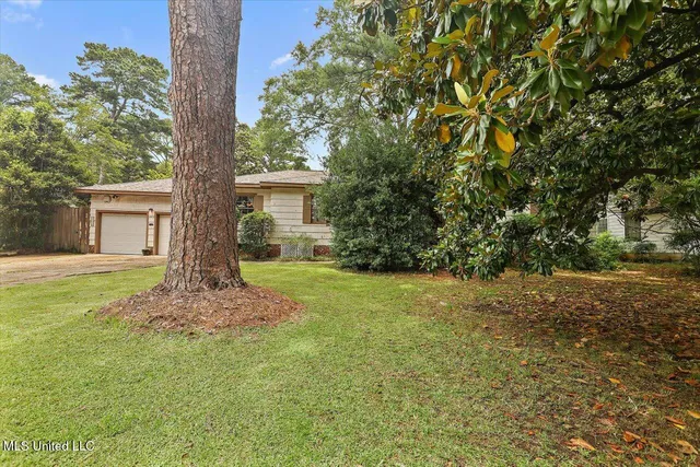 $180,000 | 1032 Meadowbrook Road, Jackson, MS 39206