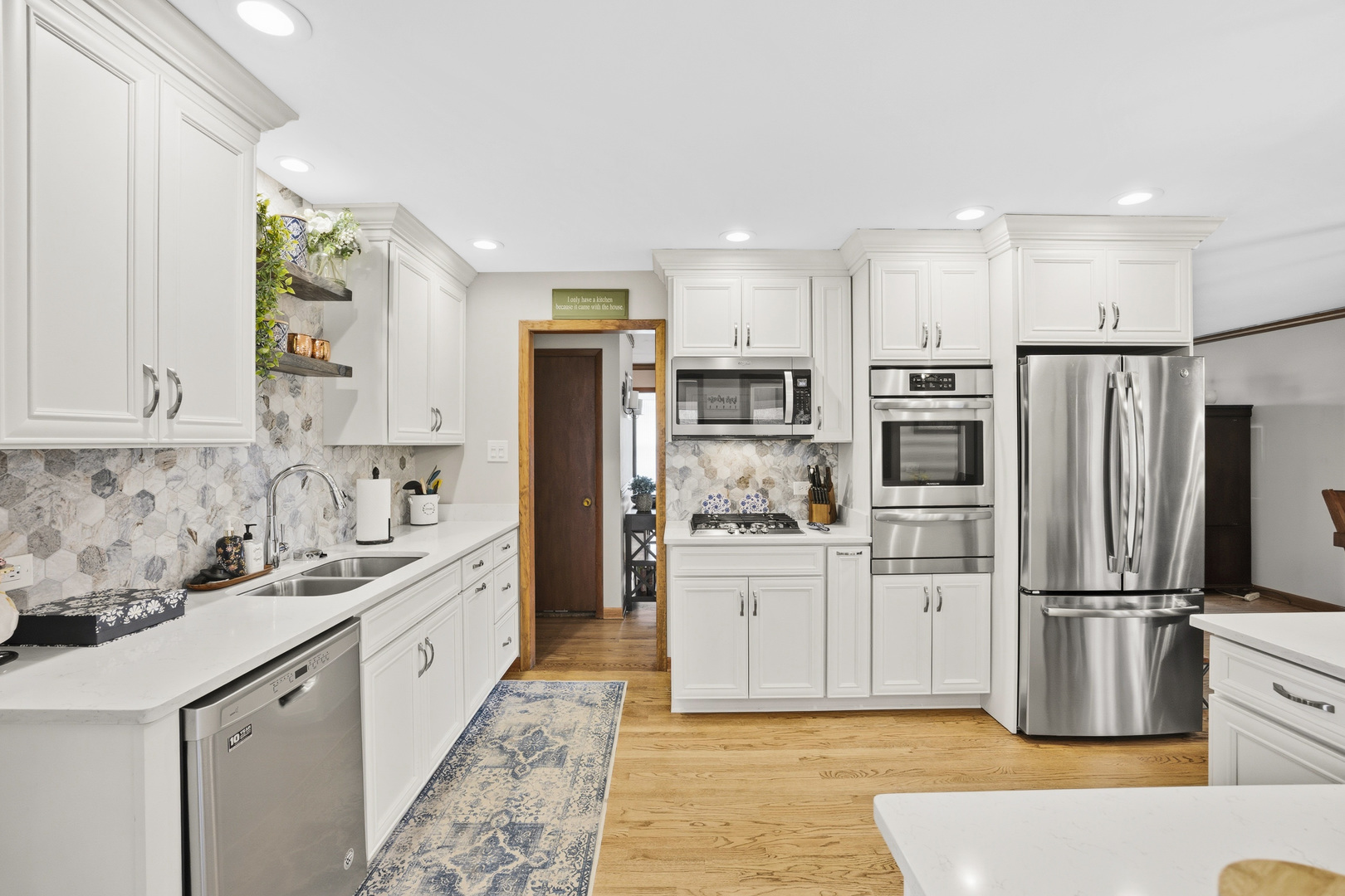 2311 Clyde Terrace Homewood, IL 60430 - Photo 6 of 19