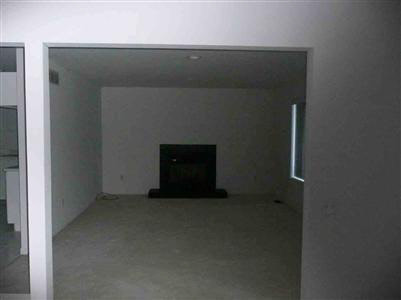17565 Roxbury Avenue Southfield, MI 48075 - Photo 2 of 5 20153766-1.JPG