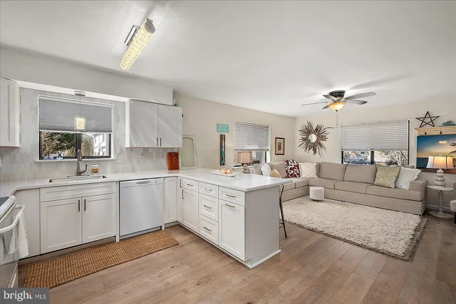 $325,000 | 411 146th Street, Unit 145, Ocean City, MD 21842