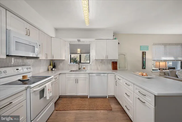 $325,000 | 411 146th Street, Unit 145, Ocean City, MD 21842