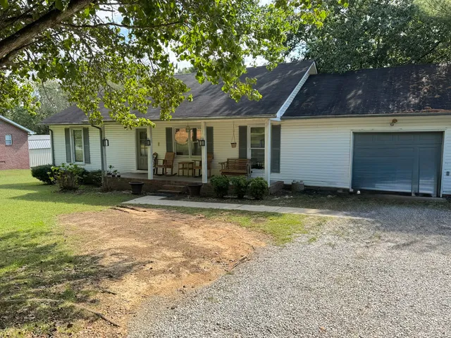 $249,900 | 70 Woods Edge Road, Winchester, TN 37398