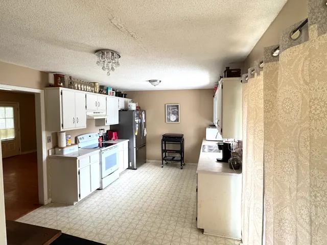 $249,900 | 70 Woods Edge Road, Winchester, TN 37398