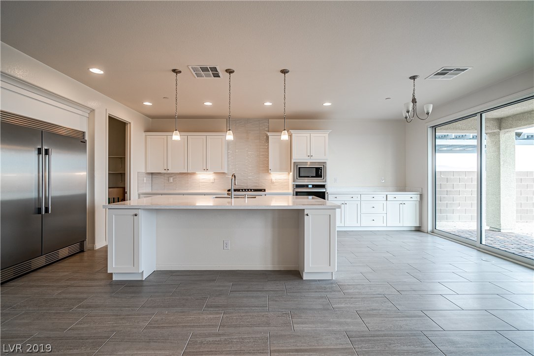 4564 Amazing View Street Las Vegas, NV 89129 - Photo 4 of 41