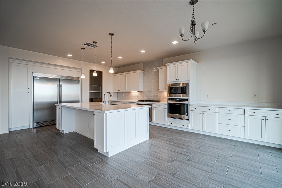 4564 Amazing View Street Las Vegas, NV 89129 - Photo 5 of 41