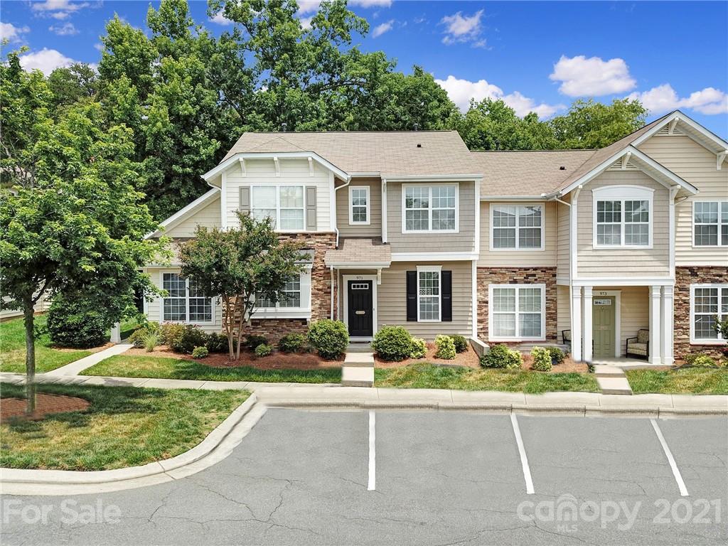 971 Copperstone Lane Fort Mill, SC 29708 - Photo 3 of 26 front view of a house with a yard