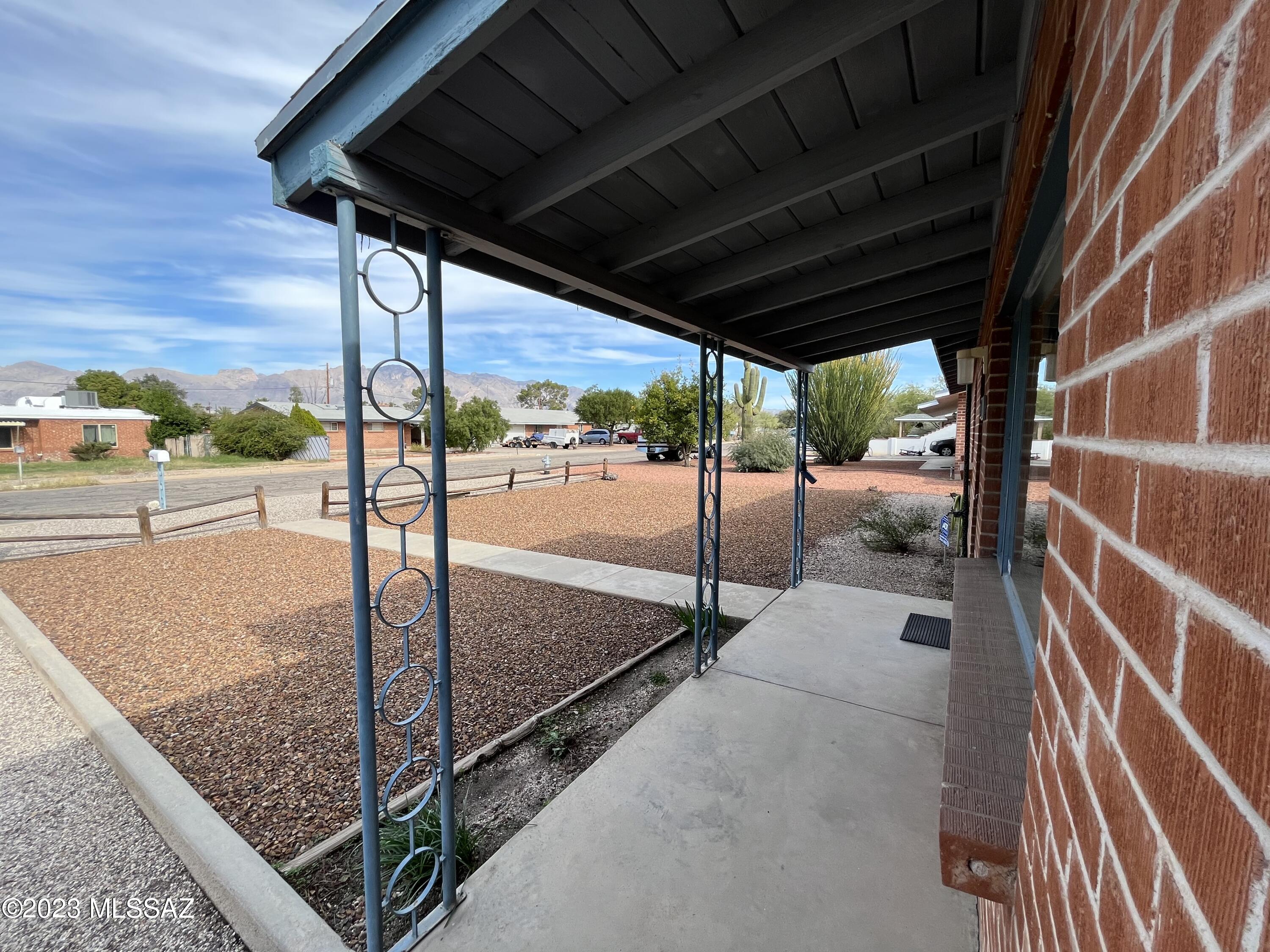 1210 East Allen Road Tucson, AZ 85719 - Photo 4 of 33 Gallery Image 4