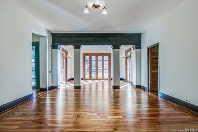 $7,500 | 2 Laurel Place, San Antonio, TX 78209