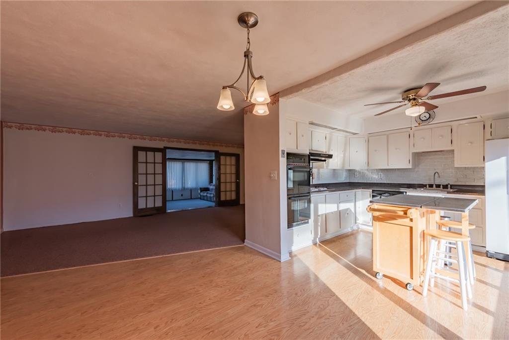 1541 Anderson Road Pittsburgh, PA 15209 - Photo 3 of 25