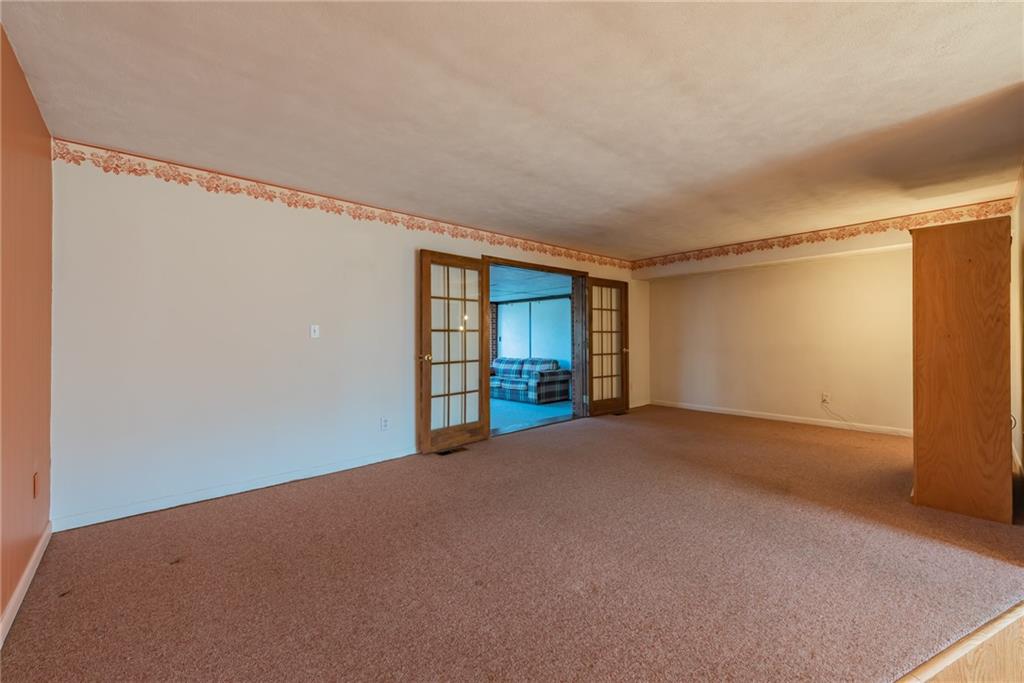 1541 Anderson Road Pittsburgh, PA 15209 - Photo 9 of 25