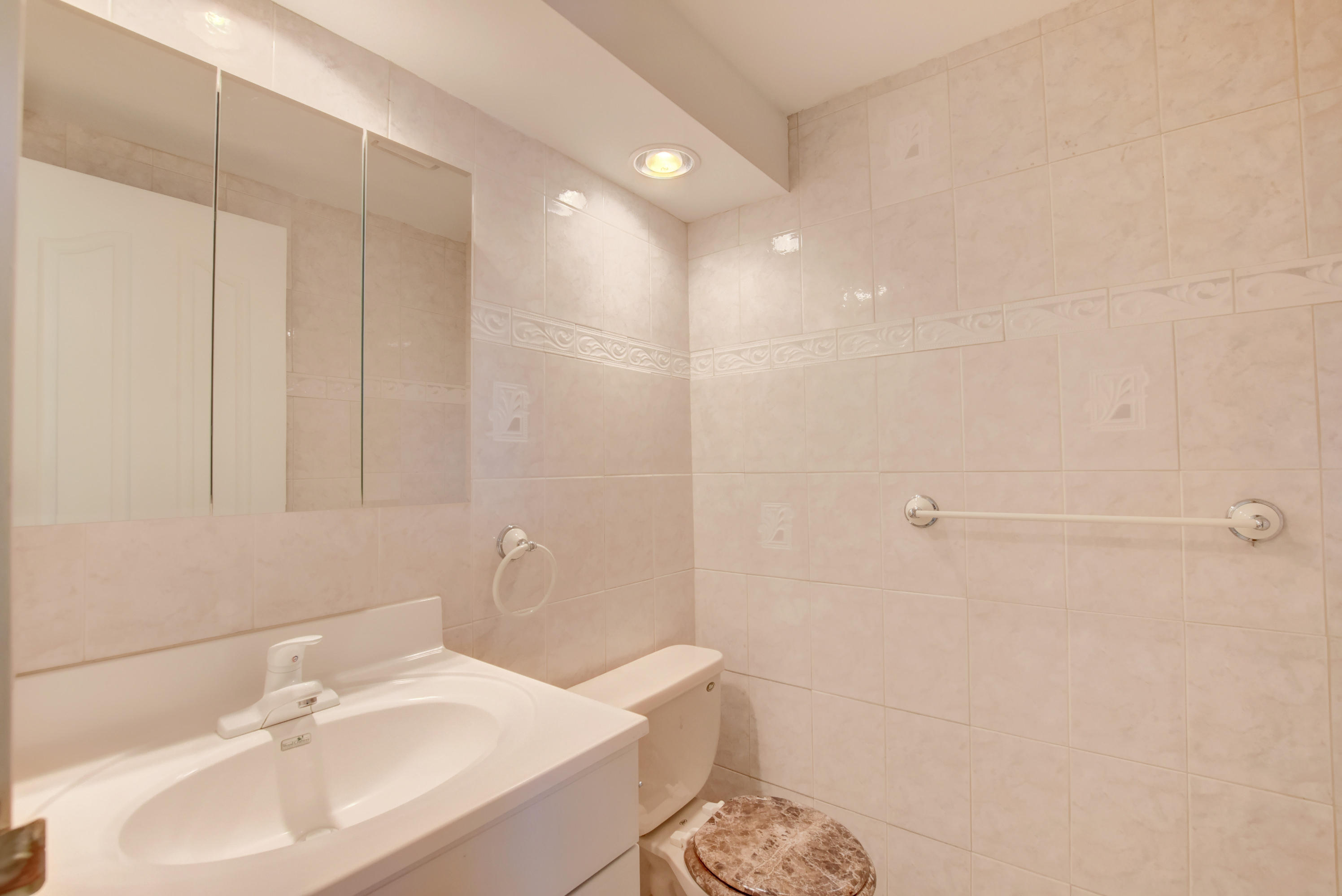 454 Monaco J Delray Beach, FL 33446 - Photo 15 of 22 15_ebf_7112and4more
